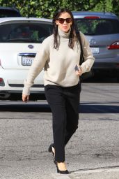 Jennifer Garner - Going to Church in LA 12/4/ 2016 