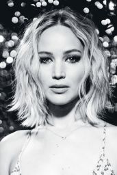 Jennifer Lawrence - Grazia Italia December 2016 Issue