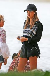 Jessica Alba in Swimsuit on Vacation in Hawaii 12/28/ 2016