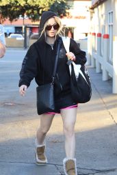 Kaley Cuoco at a Pilates Class in Studio City 12/18/ 2016 