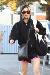 Kaley Cuoco at a Pilates Class in Studio City 12/18/ 2016 
