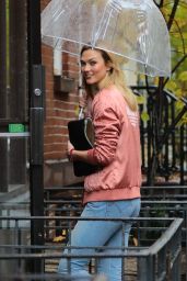 Karlie Kloss Casual Style - Out in NYC 11/30/ 2016 