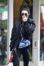 Kendall Jenner - Shopping in Beverly Hills 12/16/ 2016 