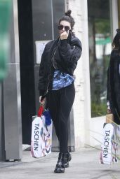 Kendall Jenner - Shopping in Beverly Hills 12/16/ 2016 