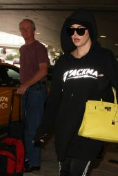 Khloe Kardashian - Arriving on a Flight at LAX Airport in LA 12/23/ 2016