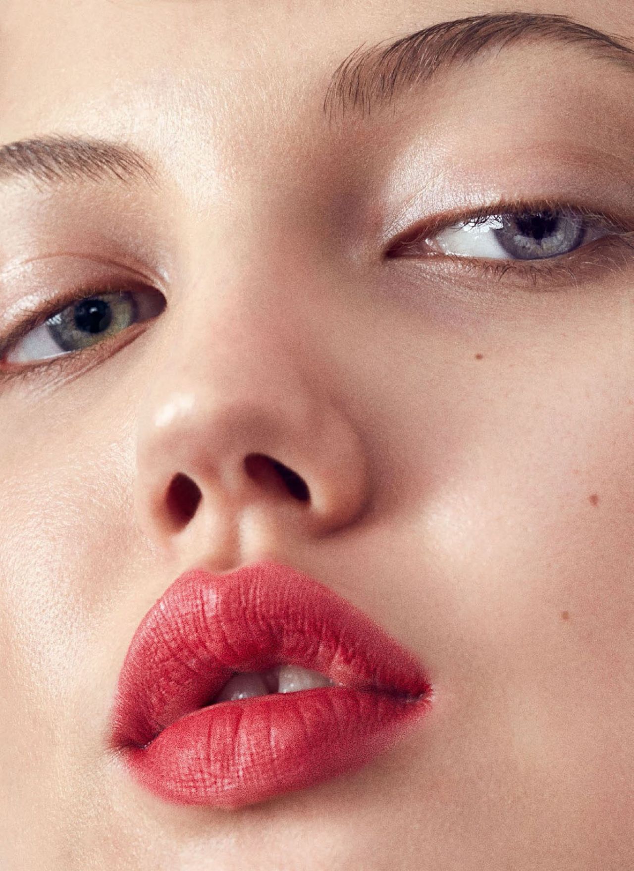 Lindsey Wixson - Photoshoot for Allure US January 2017 • CelebMafia