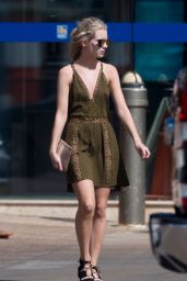 Lottie Moss Street Style - Shopping at a Mall in Barbados 12/13/ 2016