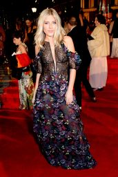 Mollie King – The Fashion Awards 2016 in London, UK