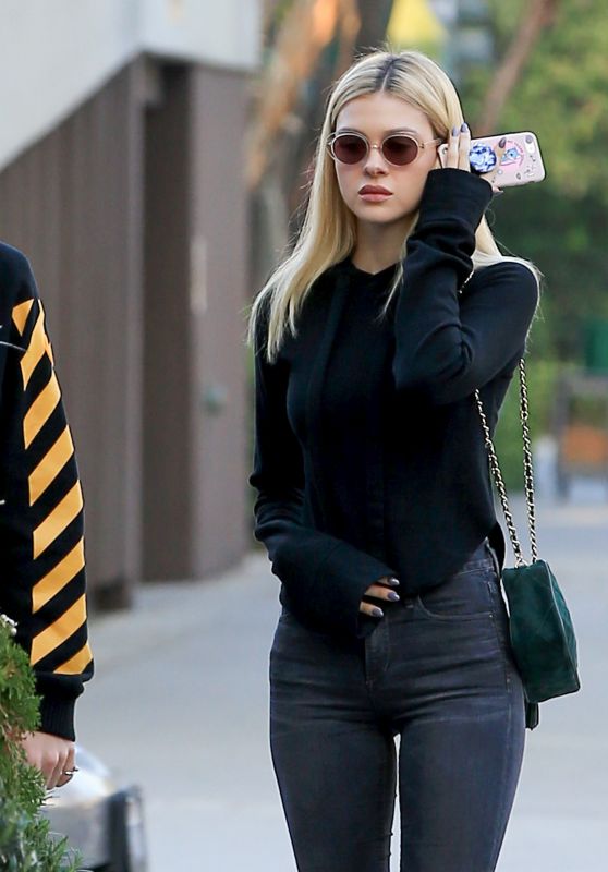 Nicola Peltz Casual Style - Out for Lunch in Beverly Hills 12/5/ 2016 ...