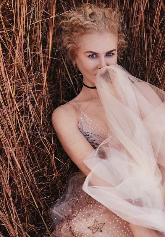Nicole Kidman - Vogue Magazine Australia January 2017 Issue