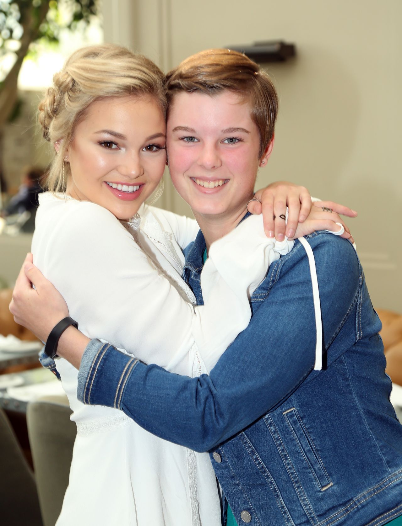 Olivia Holt - St. Jude Children's Research Hospital Luncheon in LA 12/7 ...