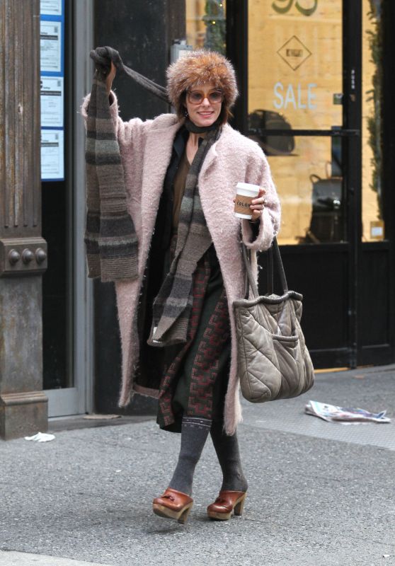 Parker Posey - Bundles Up While Out in Manhattan
