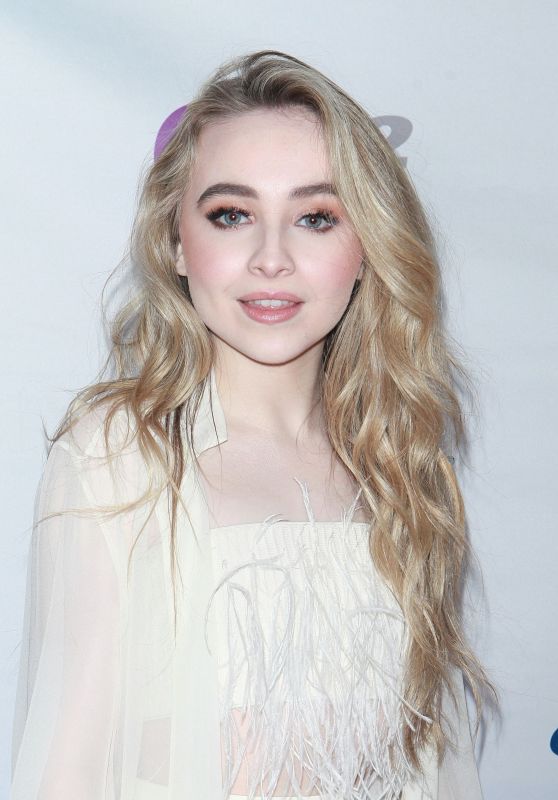 Sabrina Carpenter - Q102's iHeartRadio Jingle Ball in Philadelphia 12/7