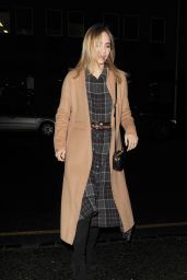 Suki Waterhouse - Attends a Carol Service with Her Brother Charlie in London 12/12/ 2016