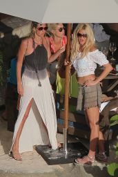 Victoria Silvstedt - Christmas at St Barth 12/25/ 2016