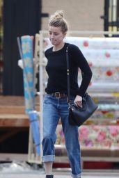 Amber Heard - Out for Shopping in Los Angeles 1/18/ 2017