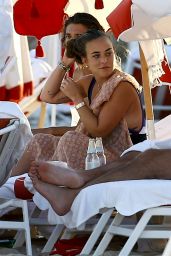 Chloe Green on the Beach With Friends 1/5/ 2017