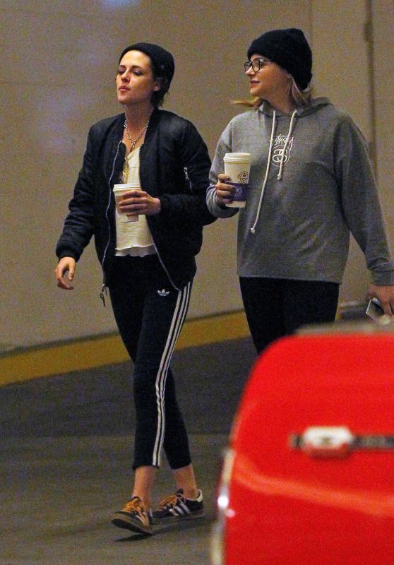 Chloë Grace Moretz & Kristen Stewart - Leaving Dinner With Friends in West Hollywood, January 2017