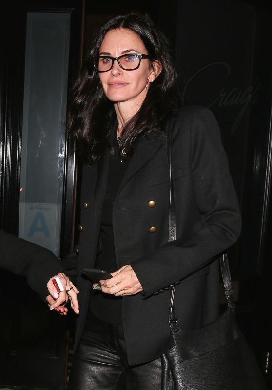 Courteney Cox at Craigs Restaurant in West Hollywood 1/12/ 2017 