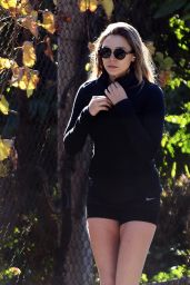 Elizabeth Olsen - Hiking in Los Angeles 1/24/ 2017 