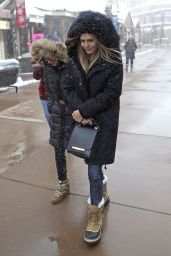 Elizabeth Olsen - Out During the 2017 Sundance Film Festival in Park City