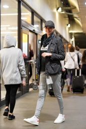 Gal Gadot Travel Outfit - LAX Airport in LA 1/6/ 2017 