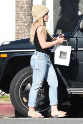 Hilary Duff in Ripped Jeans - Shopping in Studio City 1/6/ 2017 