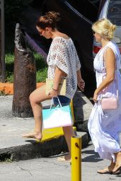 Holly Willoughby - Shopping While on Holiday in Barbados 1/2/ 2017