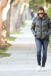 Jennifer Garner in Tight Jeans - Out in LA 1/25/ 2017 