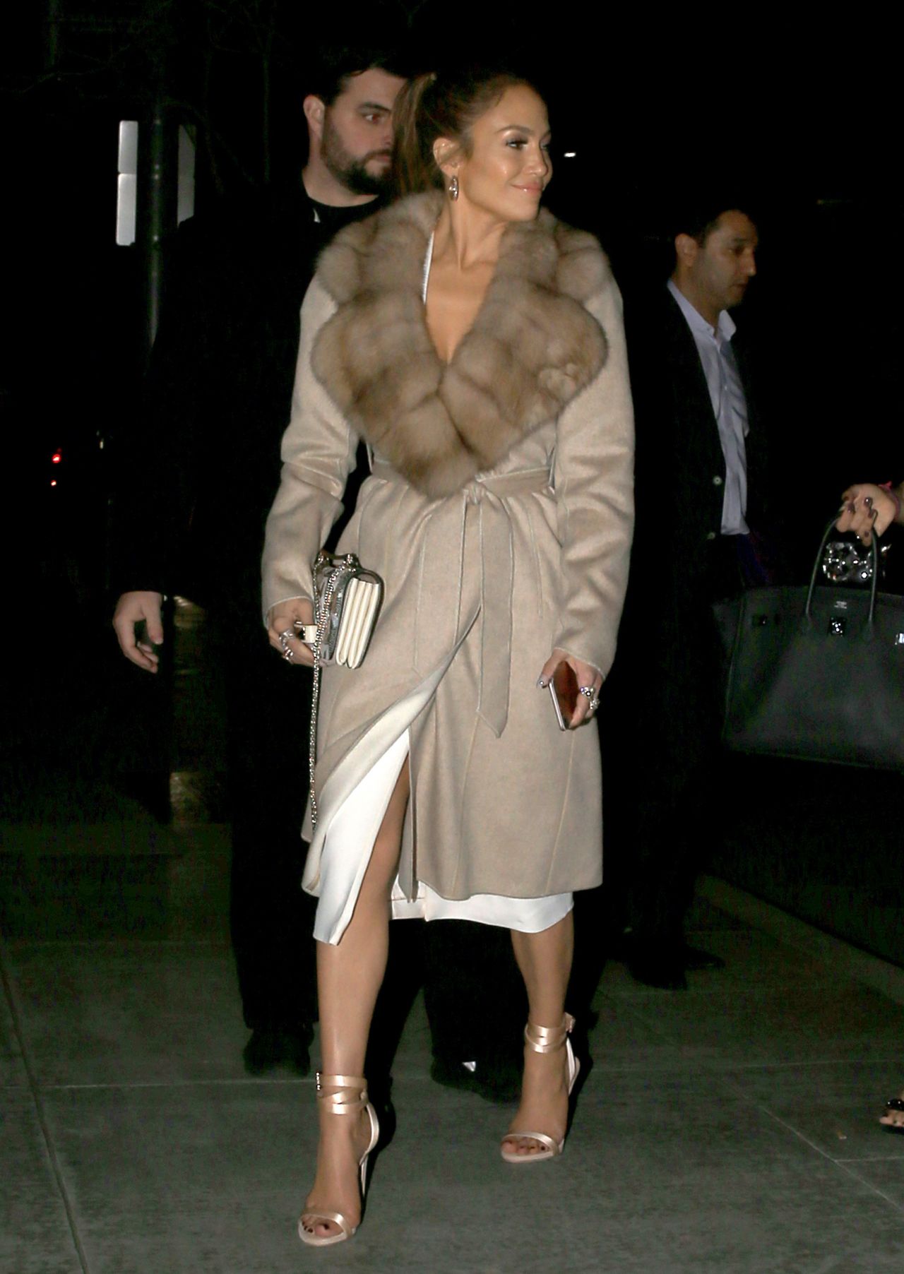 Jennifer Lopez Night Out Style - Los Angeles, California 1/27/ 2017 ...