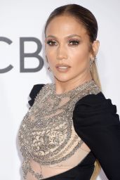 Jennifer Lopez – People’s Choice Awards in Los Angeles 1/18/ 2017