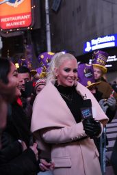 Jenny McCarthy - Times Square New Years Eve 2017 in NYC 12/31/ 2016