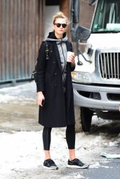 Karlie Kloss - Hits the Gym For a Morning Workout Session in NYC 1/9/ 2017