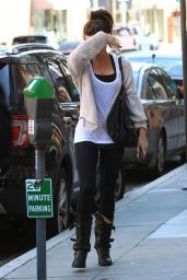 Kate Beckinsale at a Doctors Office in Beverly Hills 1/16/ 2017 
