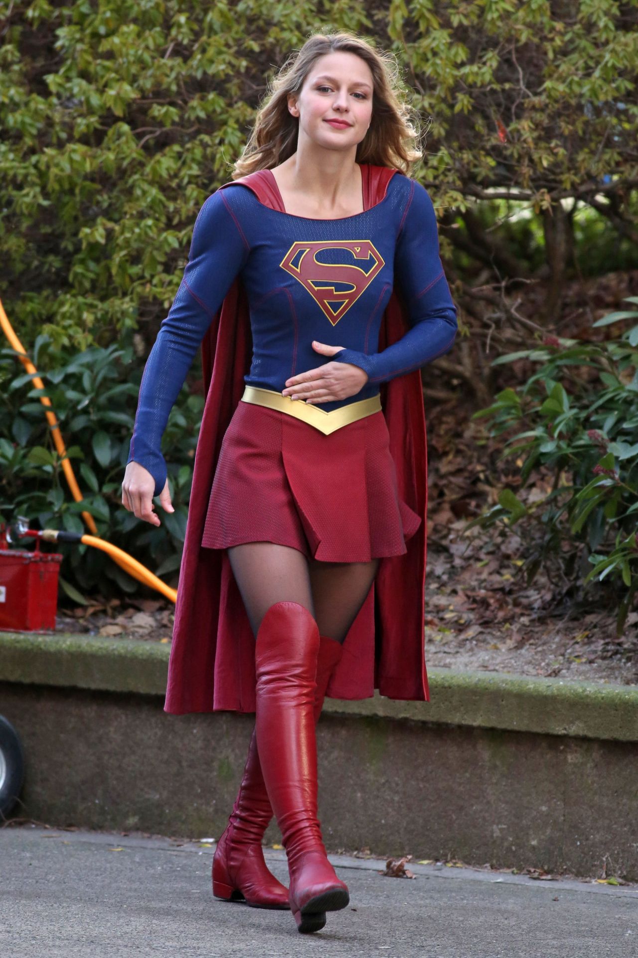 Melissa Benoist - Supergirl Set in Vancouver 1/5/ 2017 • CelebMafia