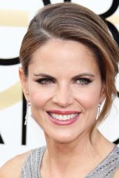 Natalie Morales – Golden Globe Awards in Beverly Hills 01/08/ 2017