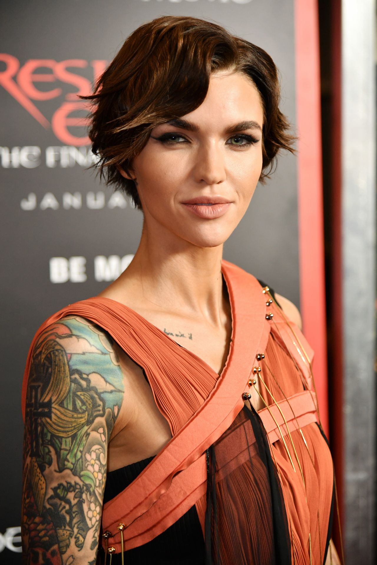 Ruby Rose gets down and dirty in new trailer for Resident Evil: The Final  Chapter