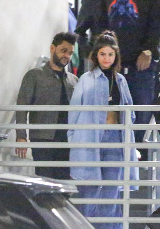 Selena Gomez and The Weeknd - Leaving Dave & Buster