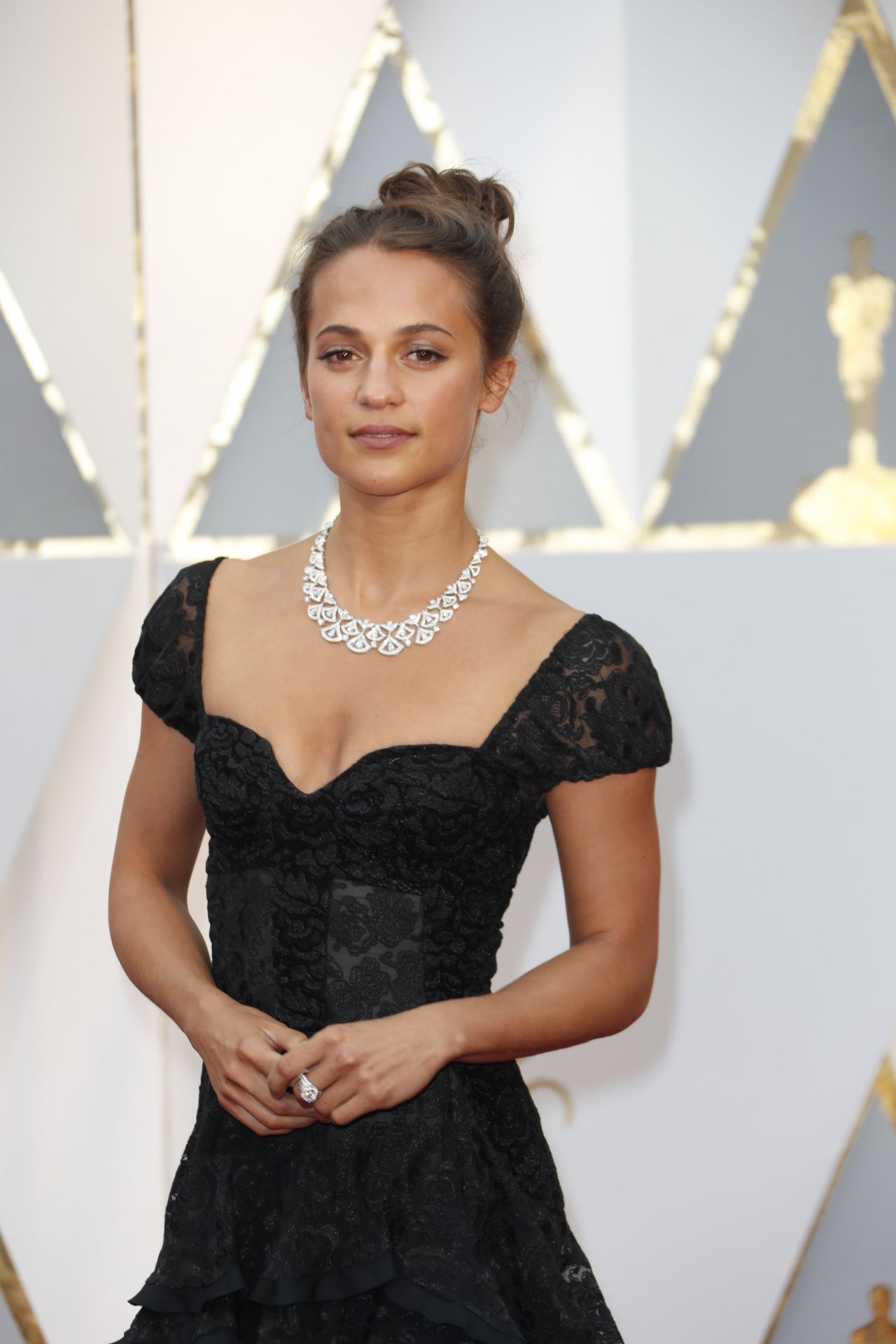 Alicia Vikander – Oscars 2017 Red Carpet in Hollywood • CelebMafia