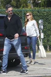 Amy Adams Booty in Jeans - Shopping in Los Angeles 2/25/ 2017