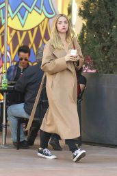 Ana de Armas - Shopping in West Hollywood 1/30/ 2017 