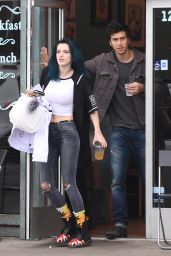 Bella Thorne - Having Lunch With a Mystery Guy in LA 2/5/ 2017