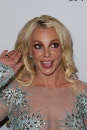 Britney Spears – Clive Davis Pre-Grammy 2017 Party in Beverly Hills