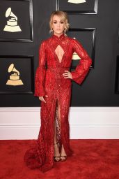 Carrie Underwood on Red Carpet – GRAMMY Awards in Los Angeles 2/12/ 2017
