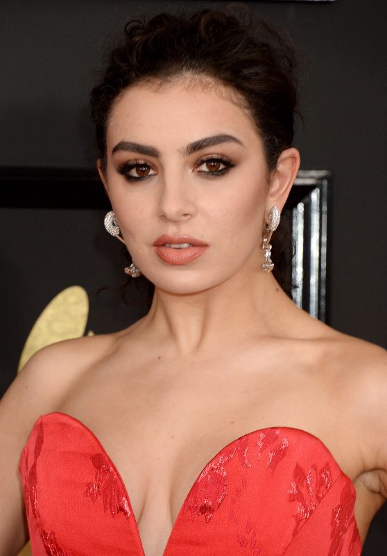 Charli XCX on Red Carpet – GRAMMY Awards in Los Angeles 2/12/ 2017