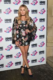 Chloe Lloyd - NME Awards in London 2/15/ 2017