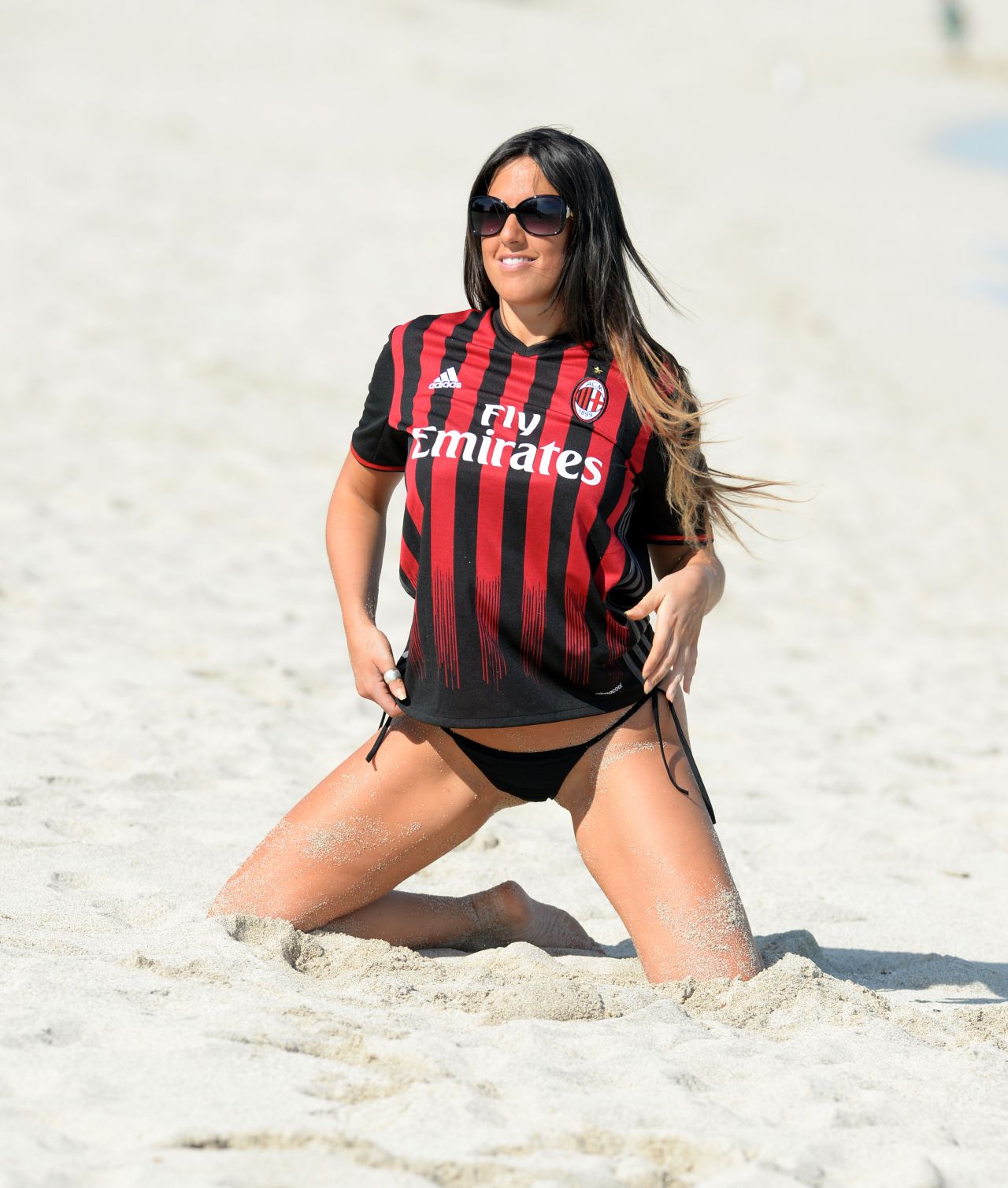 Claudia Romani Wearing Her Ac Milan Jersey Beach In Miami January
