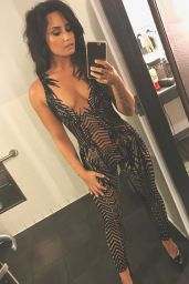 Demi Lovato Photos - Social Media 2/19/ 2017