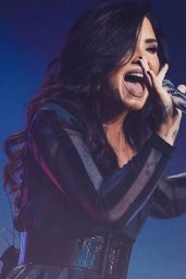 Demi Lovato Photos - Social Media Jan-Feb 2017