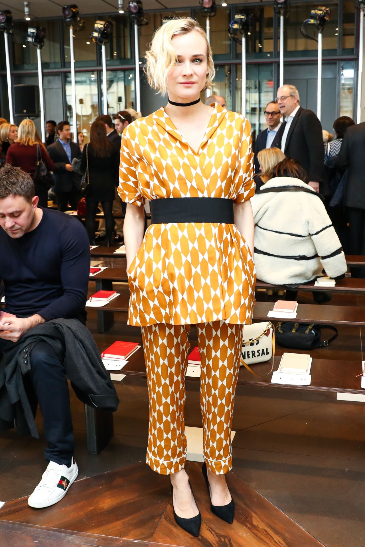 Diane Kruger at New York Fashion Week 12th February 2022 : r/CelebEvents